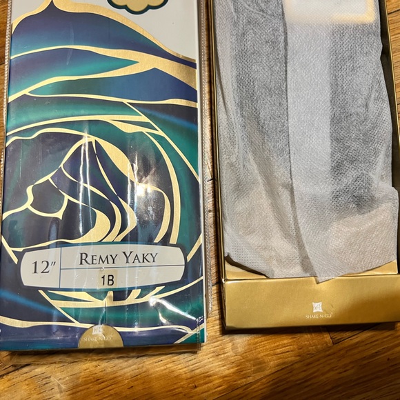 Hair Extension-Hand Tied 100% human hair/Remy/ Wefts 12” color-1B - Picture 5 of 5